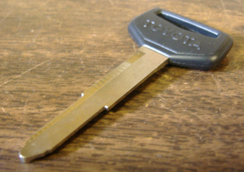 MKI MR2 OEM Key Blank - Plastic Head